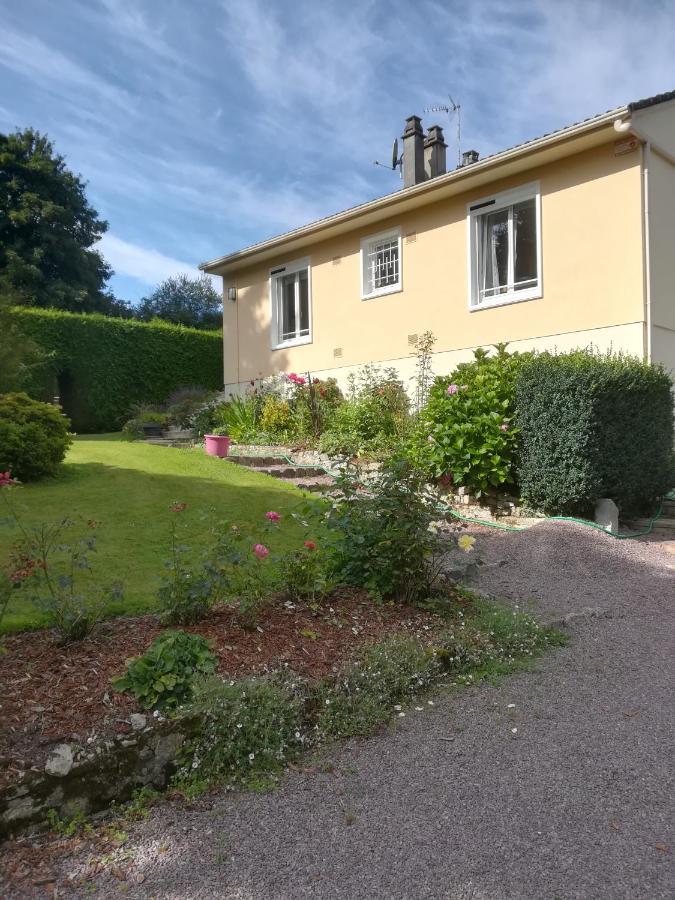 Guéron L'Accueil Bed & Breakfast エクステリア 写真