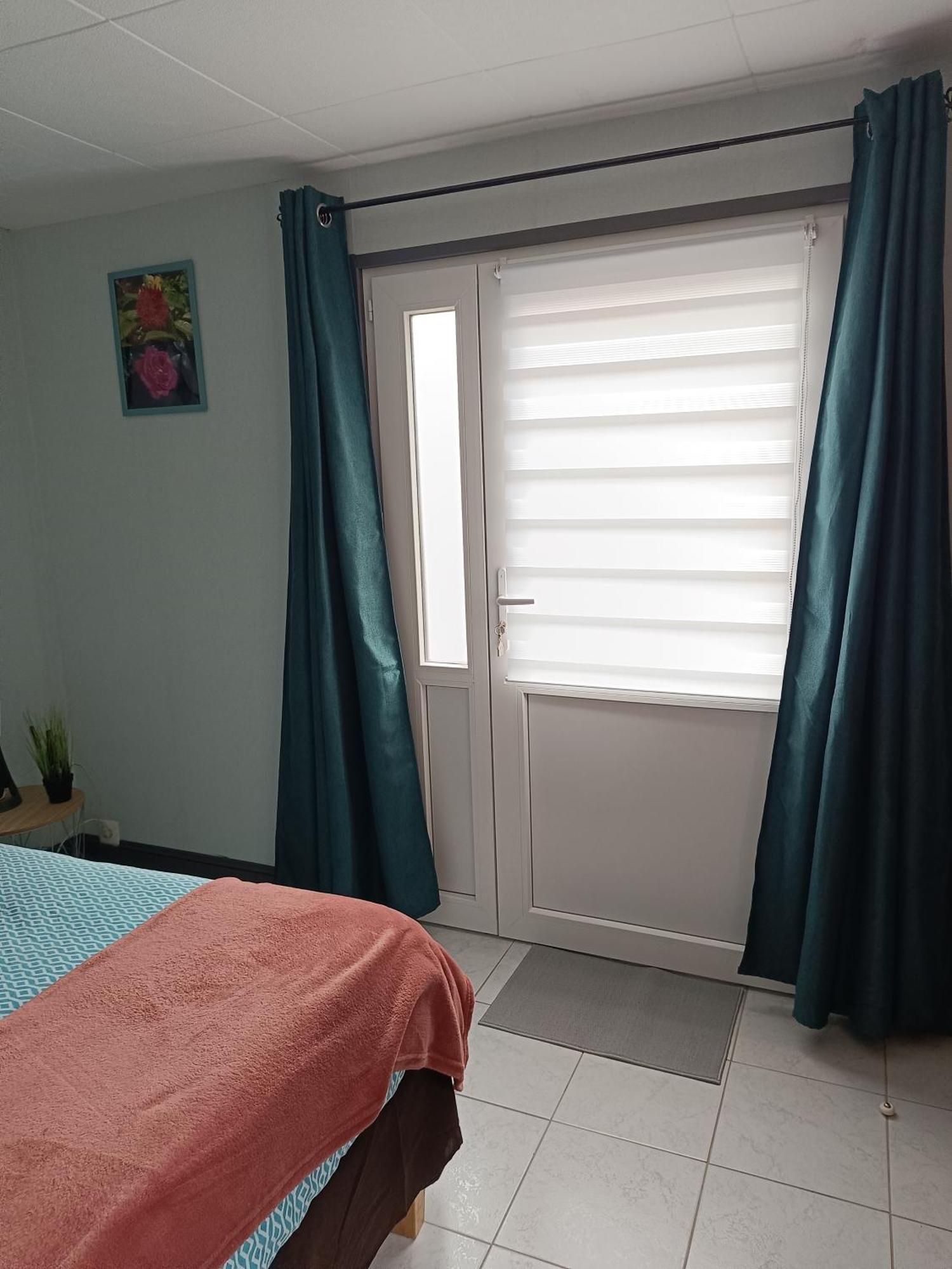Guéron L'Accueil Bed & Breakfast エクステリア 写真