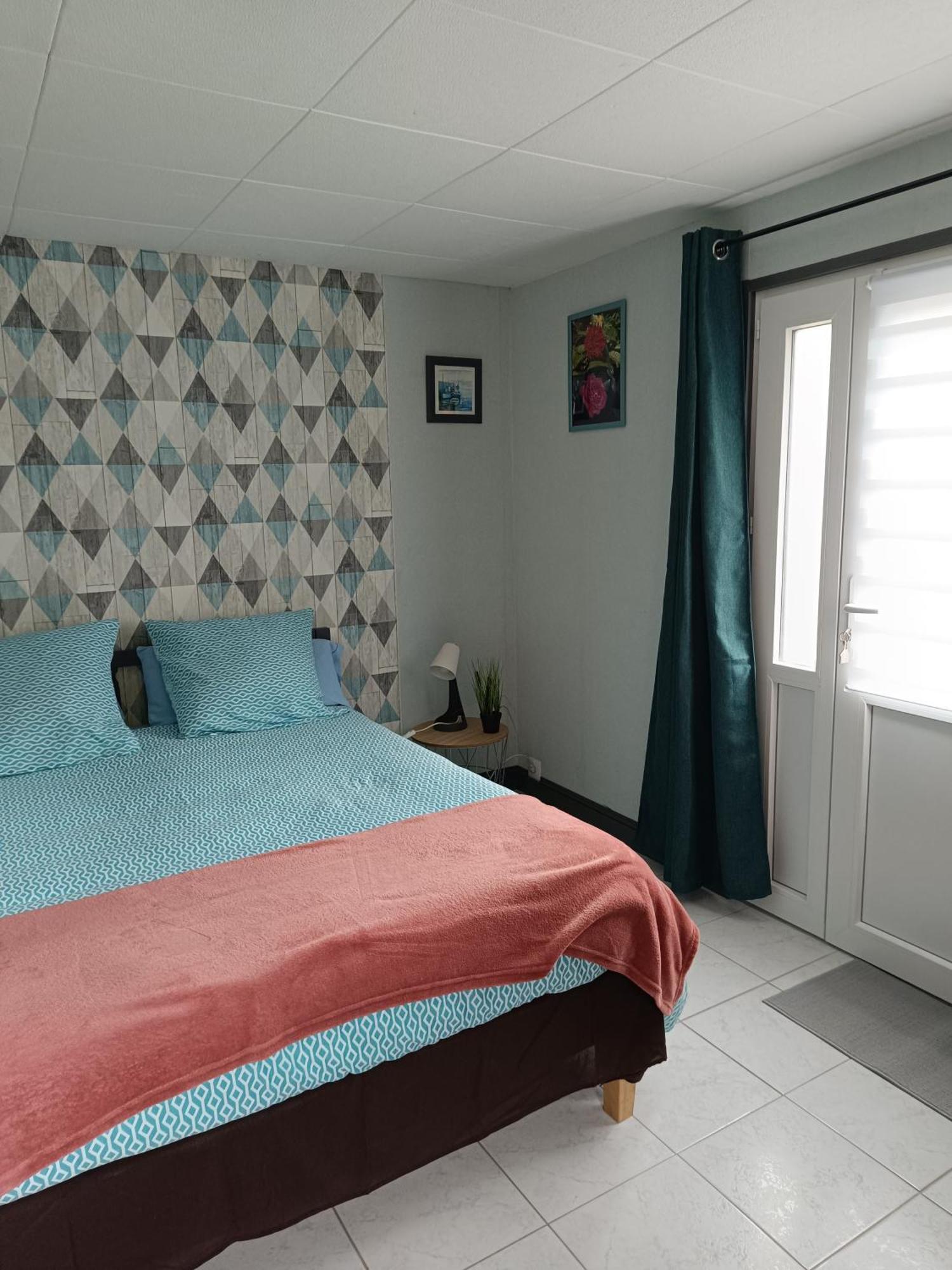 Guéron L'Accueil Bed & Breakfast エクステリア 写真